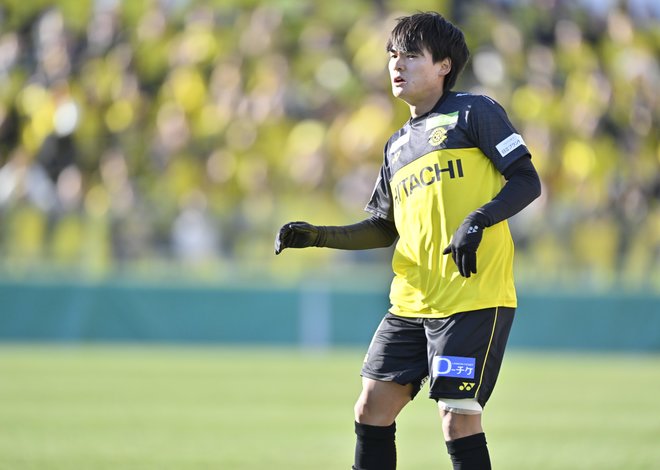 【川崎はなぜ柏に苦戦したのか。戦術的駆け引きを探る(1)】小泉佳穂、渡井理己を中心に“つきにくい状況”を川崎に提示。その中で先制するも、交代策が“変化”をもたらし失点にの画像008