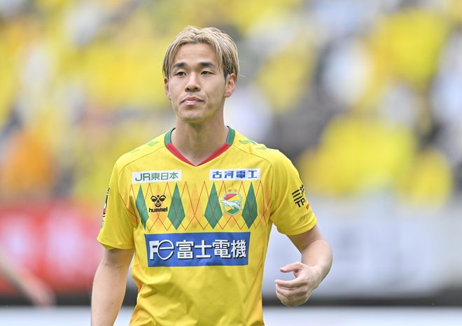 【試合アルバム】ジェフユナイテッド千葉のベガルタ仙台戦でのプレー写真49枚！「ジェフユナイテッド千葉ーベガルタ仙台」の画像003