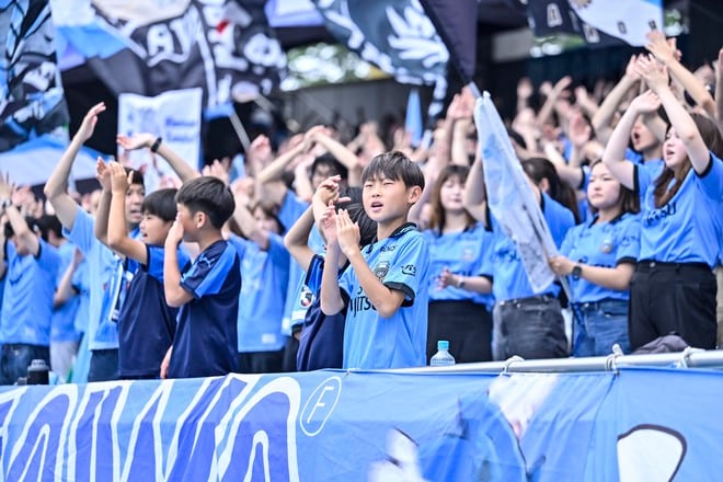 【サポーターアルバム】等々力連勝をアシストした「川崎フロンターレの試合前のサポーター写真83枚」！ 2万2070人が駆け付け圧巻の応援見せた「川崎フロンターレーセレッソ大阪」の画像028