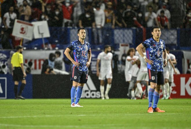 サッカー日本代表、吉田麻也の「後継者候補を待つ時間はない」!大きすぎる冨安健洋不在の影響で「ワールドカップ本番が不安」…チュニジア代表戦「3失点」完敗で見えた守備面での「課題」とは?【動画】の画像