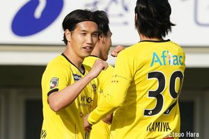 柏レイソル絶好調の3連勝!ネルシーニョ監督「積み重ねが表れてきている」　原悦生PHOTOギャラリー「サッカー遠近」の画像