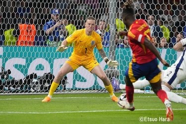 画像・写真：【UEFA EURO2024現地撮】決勝前日に｢17歳｣の誕生日を迎え