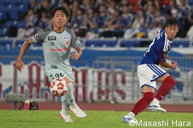 キングカズ59歳｢情熱を失わずに｣三井寺眞16歳とユニフォーム交換！天皇杯の夜に実現した魂の邂逅と21年目の再会、プロ初ゴールが決勝弾に！【横浜F・マリノスvs福島ユナイテッドFC】激闘PHOTOギャラリーの画像003