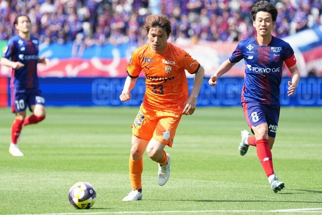 FC東京2シャドー左の｢15歳逸材｣が躍動も…元サッカー日本代表｢36歳エース｣の全ゴールに絡む活躍で清水エスパルスが5位浮上｢イメージはできていた｣【FC東京VS清水エスパルス】PHOTOギャラリー激闘22連写の画像014