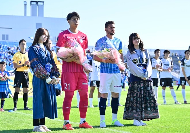 【まさかの3試合足踏み。指揮官、最大の壁に直面した横浜FC・四方田監督が進むべき道(2)】四方田監督の秘蔵っ子・福森＆中野は恩師を男にできるのか……中野が説く「自分が勝たせてやる」の気持ちの画像005