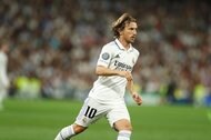 サッカー日本代表・守田英正が「移籍後初ゴール」「股抜きヒールアシスト」! MOM選出の大活躍で勝利へ導くの画像