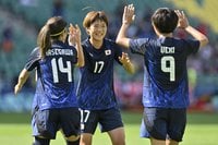 パリ五輪の号泣から頼もしいエースへ！なでしこ21歳、完全アウェイを黙らせたアジア制覇の超絶ドライブ弾！｢美しい軌道！｣｢えっぐいシュート!!｣｢俺たちのマイカ｣