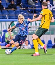 PHOTOギャラリー「ピッチの焦点」【明治安田Ｊ１リーグ　第３３節　浦和レッズｖｓ柏レイソル　２０２１年１０月２２日　１９：０３キックオフ】の画像