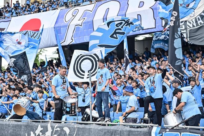 【サポーターアルバム(2)】G大阪戦の執念の同点弾導いた川崎フロンターレのサポーター写真94枚！ Gゾーンからメインスタンドまで撮影「川崎フロンターレーガンバ大阪(2)」の画像059