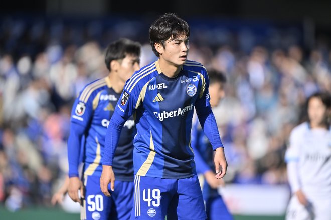 2位・町田と3位・川崎の上位対決。守備に持ち味持つチームの激突も、2得点ずつの白熱の展開に【試合アルバム】「町田ゼルビア―川崎フロンターレ」の画像016