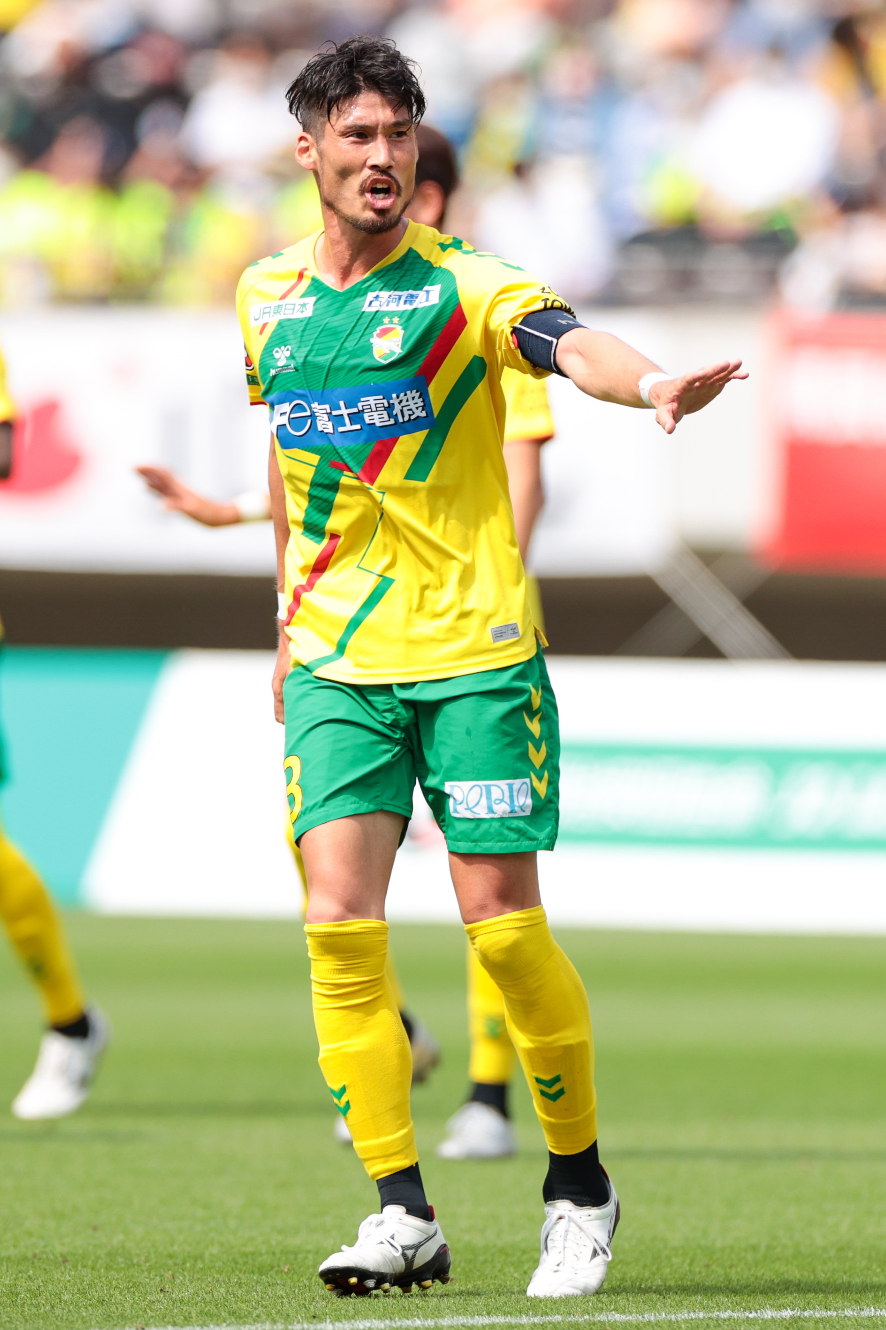 私はサッカー選手です サッカー元日本代表 鈴木大輔が今話題の 10人ニキ と勘違いされているとツイッターで報告 コラボ期待してます Sns上での本人とのやり取りとは 画像 概要 Jリーグ 国内 ニュース サッカー批評web 私はサッカー選手です サッカー元日本代表 鈴木大輔が今話題の 10人ニキ と勘違いされているとツイッターで報告 コラボ期待してます Sns上での本人とのやり取りとは 画像 概要 Jリーグ 国内 ニュース サッカー批評web