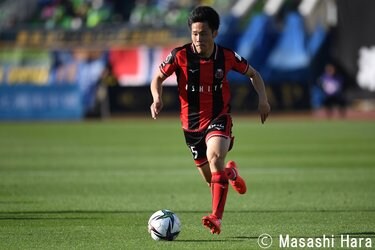 画像 写真 J1分析 湘南対札幌 22歳ルーキー 札幌 小柏剛の爆発スプリント Jリーグ 国内 ニュース サッカー批評web 画像 写真 J1分析 湘南対札幌 22歳ルーキー 札幌 小柏剛の爆発スプリント Jリーグ 国内 ニュース サッカー批評web