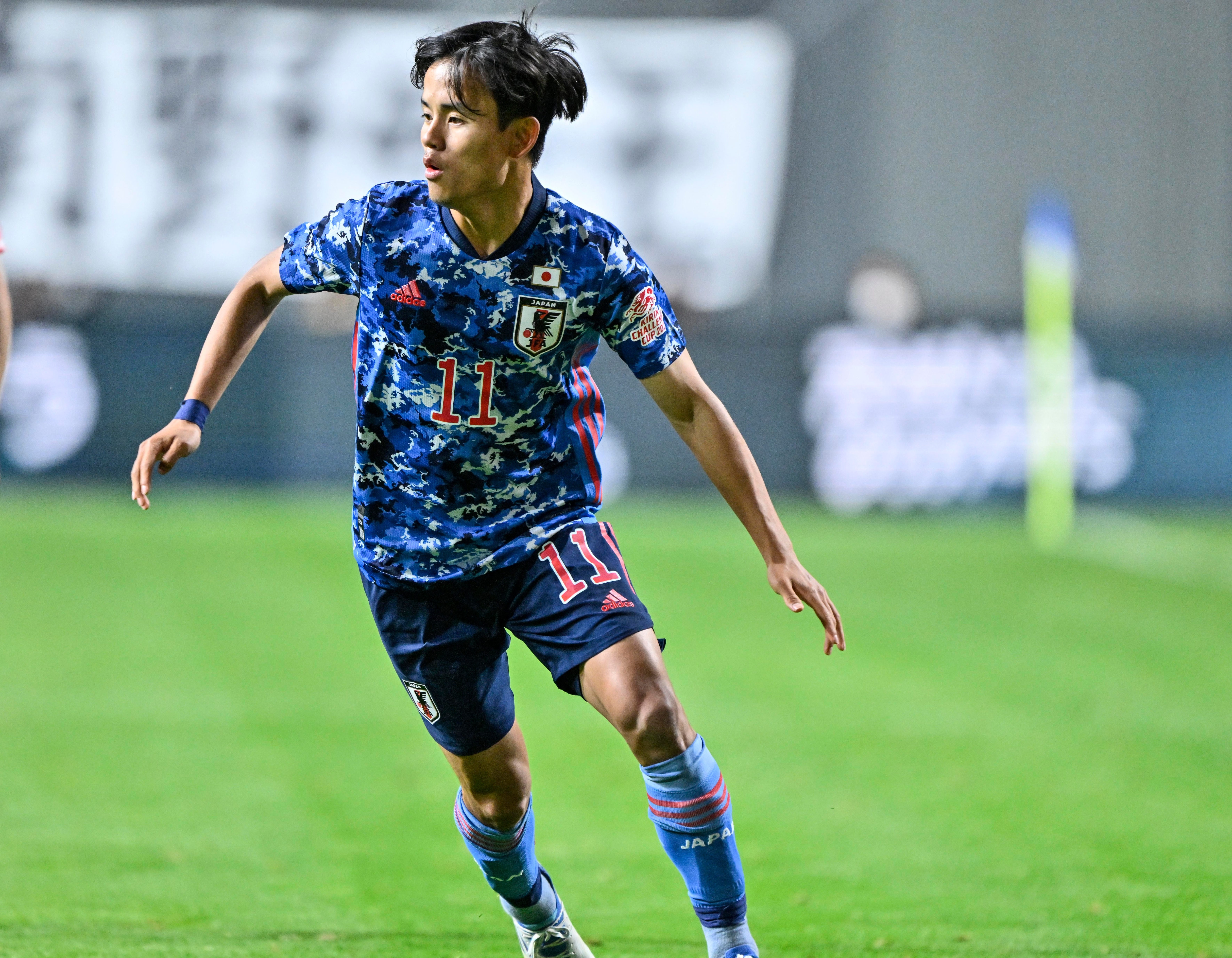 サッカー日本代表 タペストリー 非売品 侍ブルー KIRIN - 応援グッズ