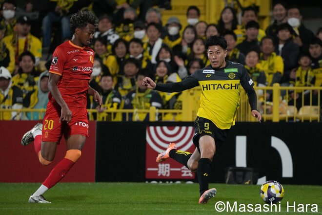 “リバウンドメンタリティ”で掴んだ勝利！リカルド柏が日立台で取り戻した歓喜と勢い！名古屋のマンマーク守備に苦しむも執念のオウンゴールで首位・鹿島と勝点差1キープ！【柏レイソルvs名古屋グランパス】激闘PHOTOギャラリーの画像006