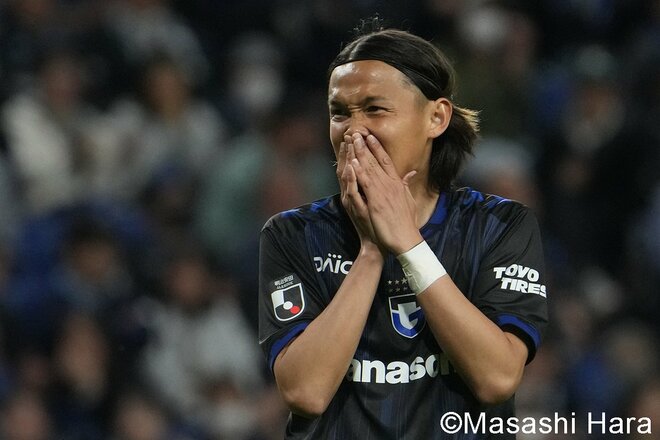 ACL2決勝へと繋がるG大阪の正念場！｢11連戦｣の過密日程の中で18歳GK荒木琉偉がJデビュー＆中野伸哉が復帰＆宇佐美貴史が途中出場も“1点が遠い”試合展開で逆転負け…【ガンバ大阪vsアビスパ福岡】激闘PHOTOギャラリーの画像008