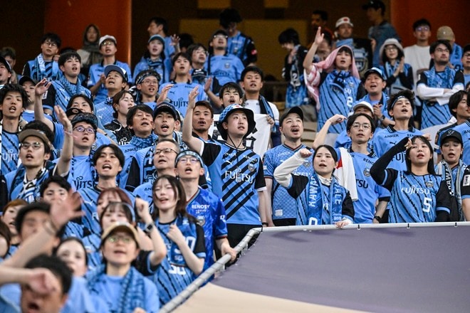 【サポーターアルバム(1)】3得点勝利でクラブ初アジア・ファイナリスト！ ACLE準決勝に駆け付けた川崎サポーターの現地撮影70枚！「川崎フロンターレ―アル・ナスル」の画像048