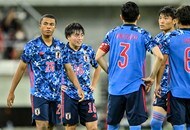 サッカー日本代表・橋本拳人がウエスカ合流を報告!! 「新ユニフォーム姿」公開に”古巣クラブレジェンド”が「青赤魂 Vamos!!」とまさかの激励!【画像】の画像