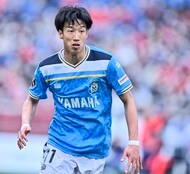 「クセが強いなww」J2清水のルーキーDFの独特過ぎるアピールにファン反応!「歩き方www」「もしかして来年のTGCしずおか狙ってる!?」などの声の画像