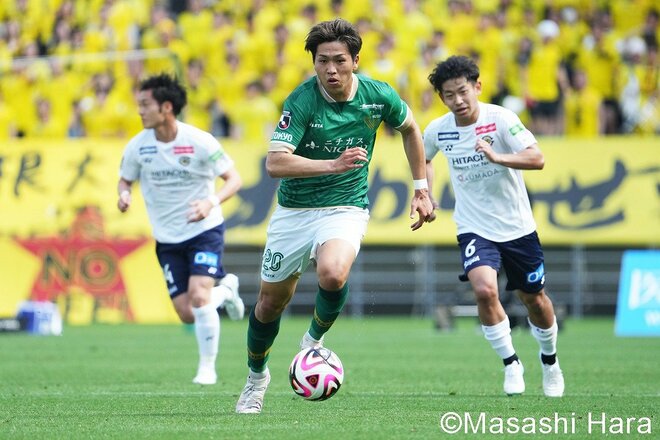 山田楓喜他U23アジアカップに出場する若武者が躍動！1点を争う接戦の行方　PHOTOギャラリー【明治安田J1リーグ 第7節 東京ヴェルディvs柏レイソル 2024年4月7日 13:03キックオフ】の画像001