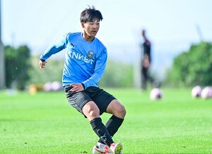 「新たなフロンターレの希望を目撃したわ」J1川崎の18歳FWがACLEで「デビュー戦初ゴール」で大きな可能性見せた！ フランス代表FWに「日本を代表する」と言わしめた新星の画像