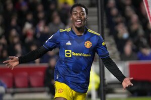 ｢本当に19歳!?｣マンチェスター・ユナイテッド新星FWが超絶トラップから鮮やかなゴール!クリスティアーノ・ロナウドとともに先発した試合で見せた先制弾とは?【動画】の画像