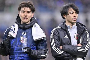 日本代表MF三笘薫&田中碧が共演｢鷺沼ベンツ兄弟爆誕｣新型Gクラス試乗メイキングムービーにファン歓喜｢うれしい！かっこいい｣｢ずっと見てられる｣の声の画像