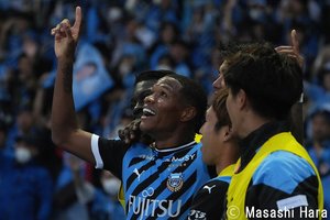 川崎フロンターレ、4ゴールで天皇杯決勝への切符を掴む PHOTOギャラリー【天皇杯 準決勝 川崎フロンターレvsアビスパ福岡 2023年10月8日 15:30キックオフ】の画像