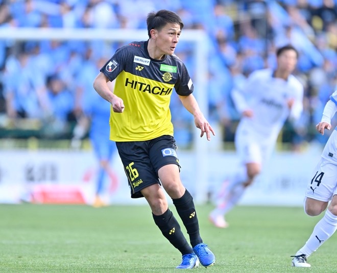 【試合アルバム】柏レイソルのプレー写真99枚！「柏レイソルー川崎フロンターレ」の画像008