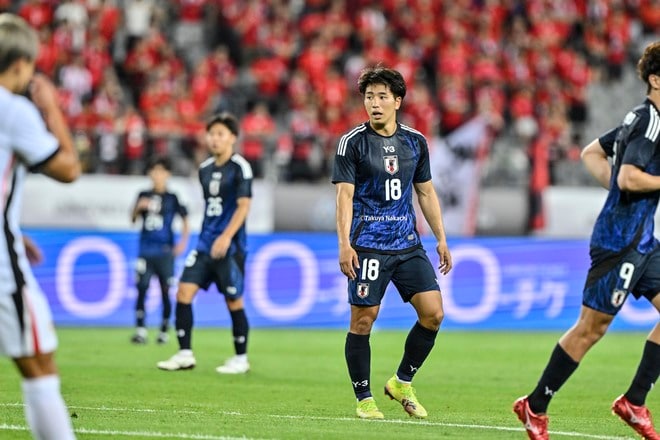 【試合アルバム】川崎フロンターレFW山田新の代表デビュー48枚の試合写真！ 韓国・龍仁で日本代表ユニフォームを着用したプレー写真「日本代表ー香港代表」の画像007