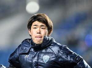 「どこのラガーマンかと思った」J1福岡CB安藤智哉のゴール後のガッツポーズ姿に「どう見たってトライ直後」の声！「高校ラグビー感あるな」「5-1やな」と盛り上がるの画像