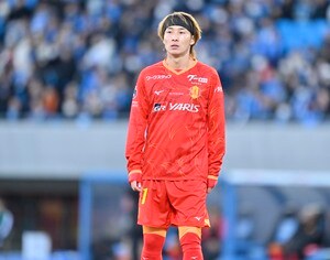 「山ピースしまくり」「ハセケンの山ピース!?」J1名古屋FW山岸祐也の待望の今季初ゴールから“山ピース”乱れ咲き！「指が分からん原可愛いなw」「可愛すぎかよ！」の声の画像