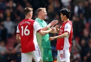 【プレミア分析】大歓声で迎えられた「復活の富安健洋」がクリスティアーノ・ロナウドをフェイントで翻弄！指揮官・アルテタ監督の「信頼マネジメント」【アーセナル対マンチェスター・ユナイテッド】(2)の画像