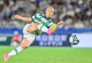 「ギアが他選手とは明らかに違う」前田大然の横浜FM戦での「3得点ピッチレベル映像」公開される！「めちゃ上手なってない？笑」と絶賛されたゴールシーンの画像