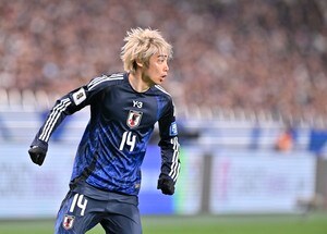 【試合アルバム】「サッカー日本代表―サウジアラビア代表」スコアレスを打開すべく伊東純也が途中出場。堂安律と同時にピッチに立つも得点できず「中地拓也 撮影写真」の画像