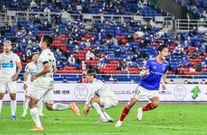 杉本健勇「マスカット監督の与えた役割で輝いた16分」【横浜F・マリノス、コンサドーレ札幌に逆転勝利(2)】の画像