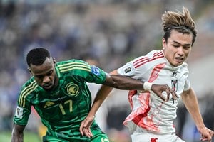 【上田綺世＆小川航基。苦難のサウジ戦で光ったFW陣の現在地(1)】決定機逸もタメを作る仕事で覚醒したエース・上田綺世。「もっとできる」の言葉が示す、着実な成長とはの画像