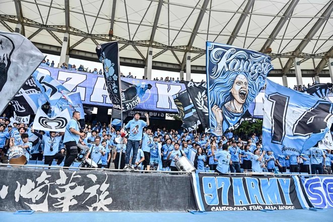 【サポーターアルバム(2)】G大阪戦の執念の同点弾導いた川崎フロンターレのサポーター写真94枚！ Gゾーンからメインスタンドまで撮影「川崎フロンターレーガンバ大阪(2)」の画像048