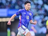 「鞄に忍ばせていったのって、これ？」日本代表DF森下龍矢がポーランドでもサービス精神全開！「めっちゃ営業スマイルの寿司店広告みたいよ」「色々とやらされていて楽しい」などの声の画像