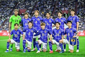 大住良之の「この世界のコーナーエリアから」第127回「小さくても、大きな意味をもっているはずのもの」(3)チームのキャプテンに求めたい「作法」の画像