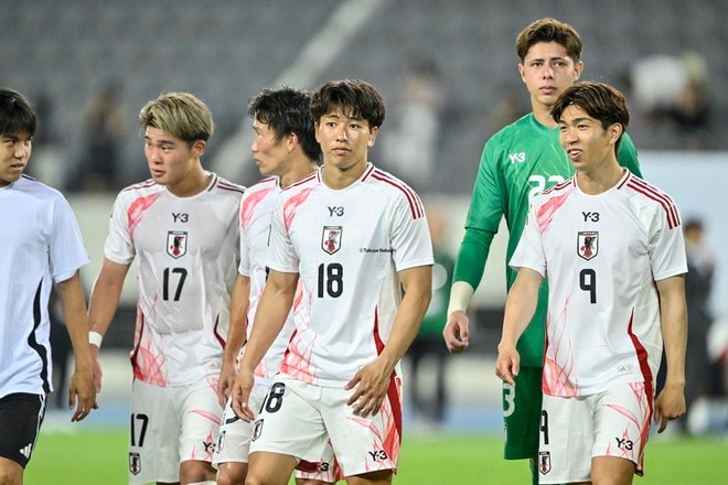【山田新アルバム】川崎フロンターレFW山田新の中国戦での写真19枚！ 日本代表2ndユニフォームを着用した貴重姿「日本代表ー中国代表」の画像019