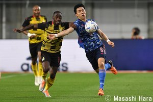 サッカー日本代表、難航する遠藤航の「相方探し」！インサイドハーフはやはり「田中碧・守田英正」が適任である「理由」とは?【図表】の画像