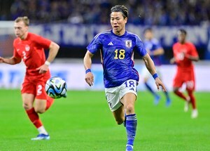 【11月8日発表のサッカー日本代表メンバー考察(2)】FWの軸は“岡崎慎司化”の浅野拓磨か――カナダ戦で見せた凄みに加え、森保監督も感心したドイツでの衝撃ゴールの画像