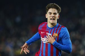 バルセロナのスペイン代表17歳ガビがトップチームで初ゴール! チームを復調に導くあまりに凄い「スーパーゴール」と「超絶アシスト」とは?の画像