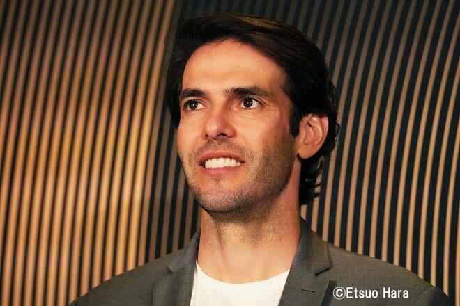 バッジョ、ロナウド、デルピエロ、カカ…レジェンド6人がトランプタワーに大集合！大五郎カット怪物の｢最新ヘア｣、ブラジルの貴公子｢超イケオジ化｣、2大ファンタジスタ｢微妙な距離感｣　原悦生PHOTOギャラリーの画像001