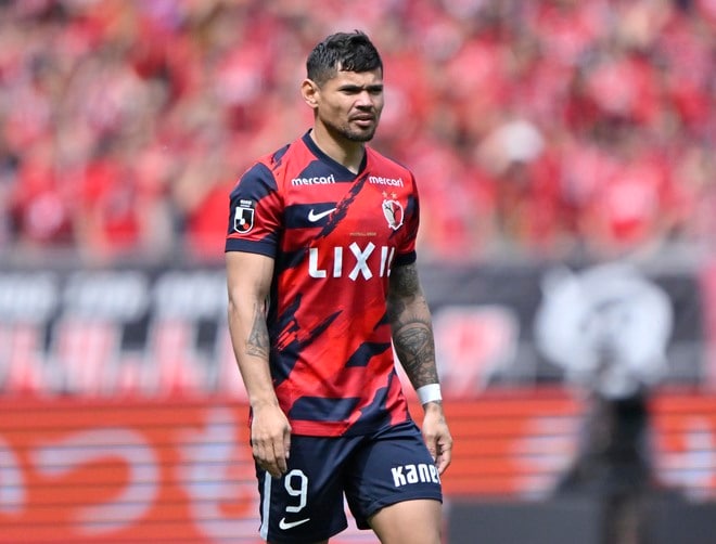 【試合アルバム】鬼木監督の古巣・川崎を国立で破った鹿島アントラーズのプレー写真78枚！「鹿島アントラーズー川崎フロンターレ」の画像064