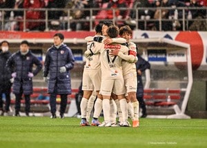 「キャプテン翼かよ」川崎・家長のオーバーヘッドアシストが「マンガのワンシーンみたい」と大絶賛！ 敗戦間際に見せたスーパープレー！の画像