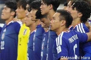 【W杯】｢ママの手にPAPAがいる！｣平愛梨、カオスな4兄弟も大興奮の“長友佑都ネイル”で現地からアモーレ全開エール｢愛だねLOVE～」の画像