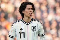 ｢ワオンガムきたあああ｣リーズ田中碧が能力証明の“起点→フリーラン→ボックス内切り返しフィニッシュ弾”が見事！｢これは上手い｣｢鎌田と佐野にはない得点力｣