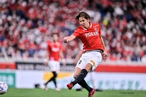 【浦和レッズ】「伊藤敦樹がバラックに見えた」！ FC東京戦で埼スタを沸かせた圧巻場面に「セルティックに引っこ抜かれそう」【動画】の画像