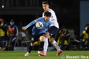 サッカー日本代表MF脇坂泰斗が「中村憲剛級FK」を沈めた!川崎フロンターレ「5得点大勝」の狼煙を上げるスーパーゴール【動画】の画像